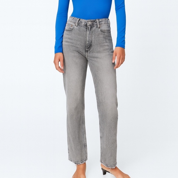 Zara Raw Hem Straight Jeans | Size 4 | Grey Wash - Picture 1 of 6